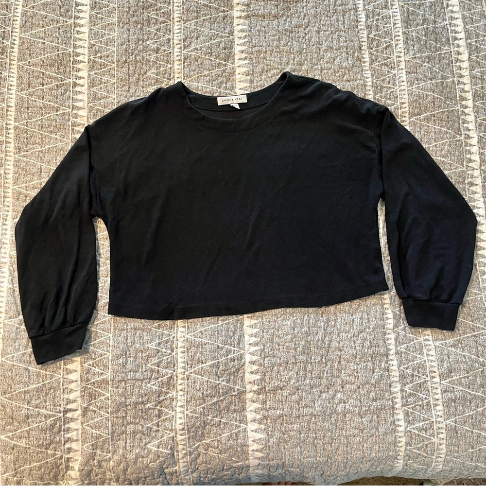 Amour Vert Black Modal Cropped Sweatshirt XL Made in USA Soft Minimalist Top